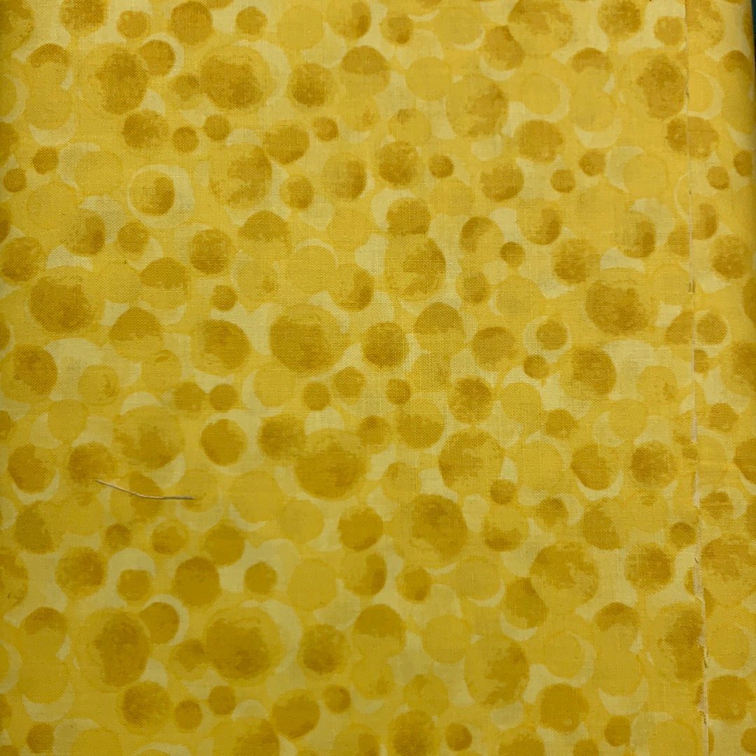 Bumbleberries Basic by Lewis & Irene - Sunburst - 6291 $21.96/m