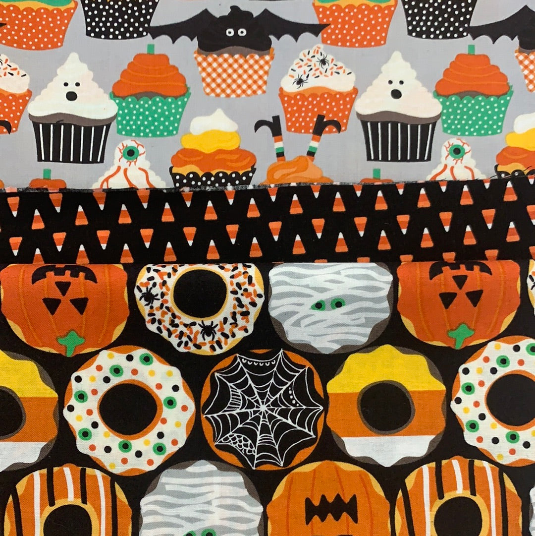 Halloween Pillow case kit $19.96