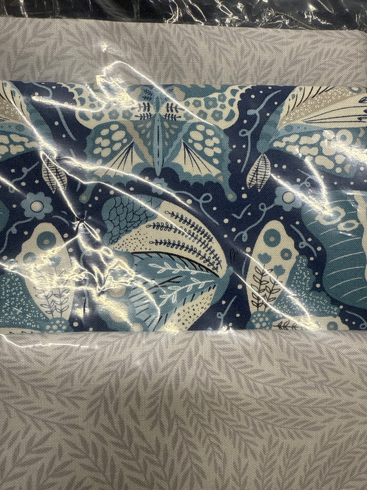 Ten Minute Table Runner Kit Spring Themed 8 $24.95