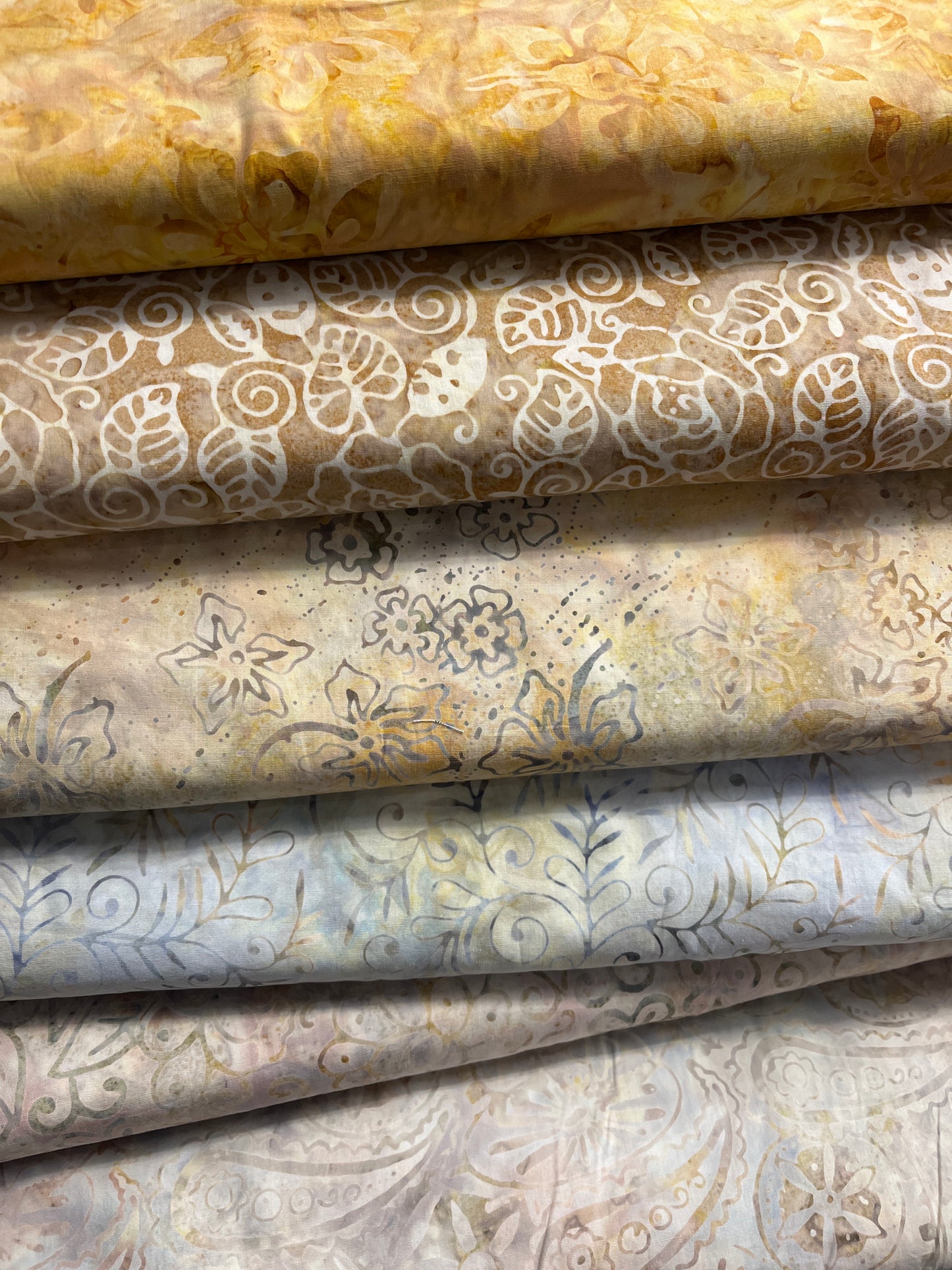 Fat Quarter Bundle Boreal Batiks 12 pieces Natural $56.95