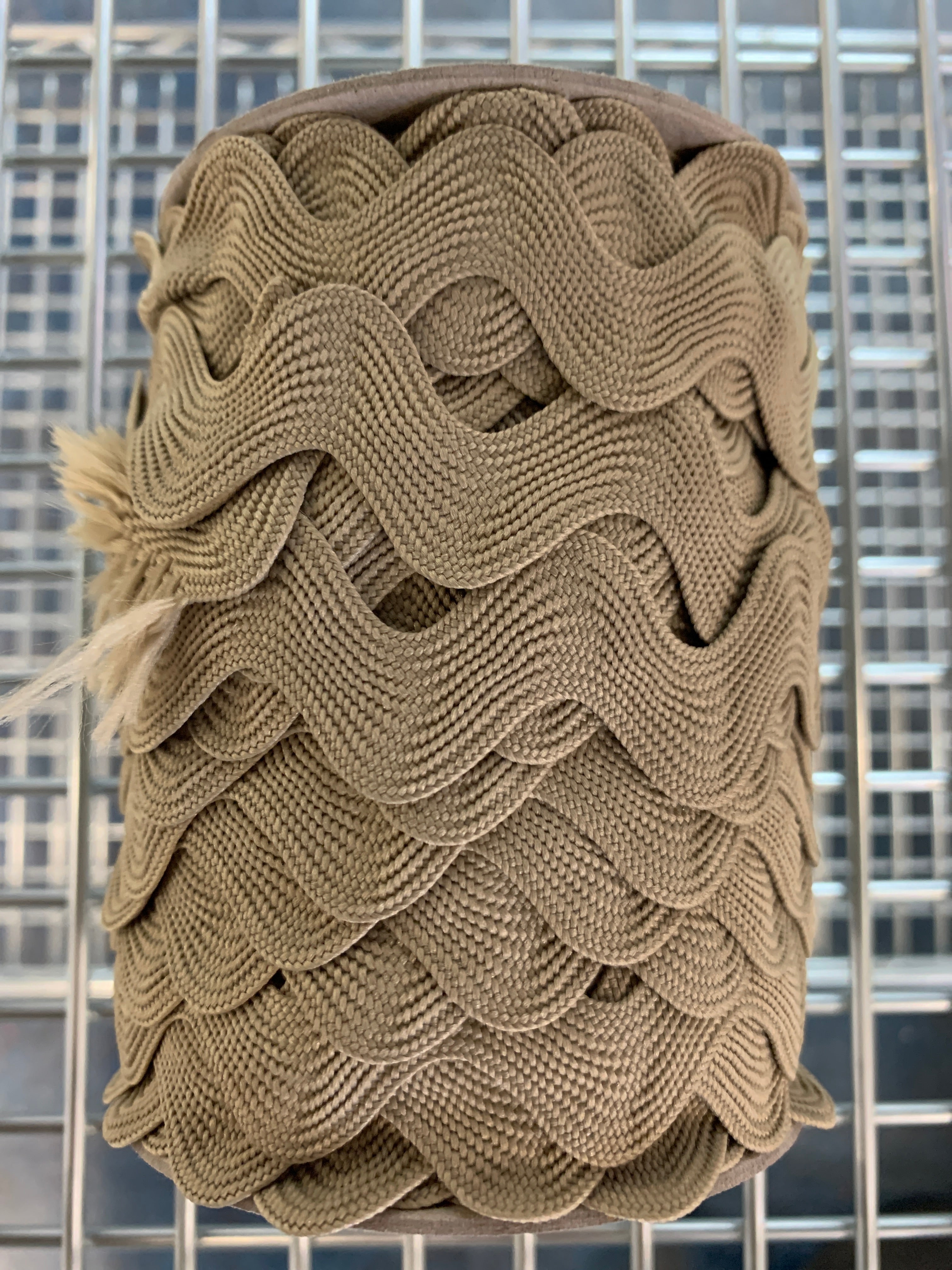 002 Rick Rack Braid 24mm - Beige – Rain Forest Fabrics